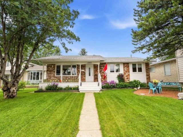 House for sale in Wedgewood, Alberta