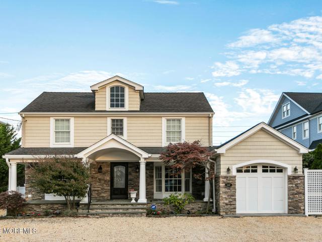 House for sale in Mantoloking, New Jersey