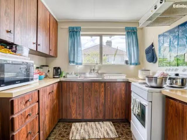 House for sale in Otakou