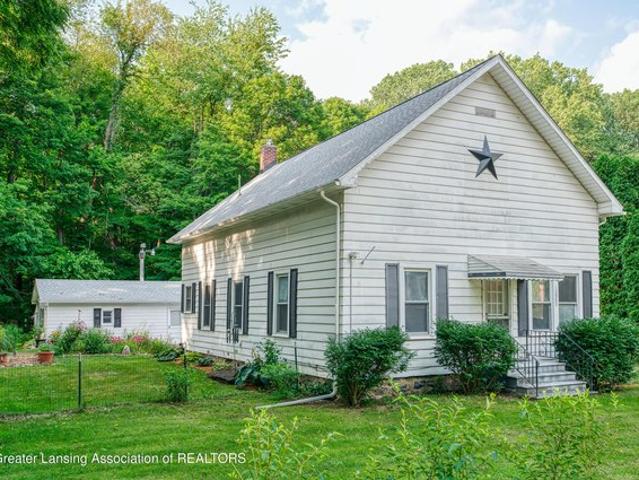 House for sale in Grass Lake, Michigan
