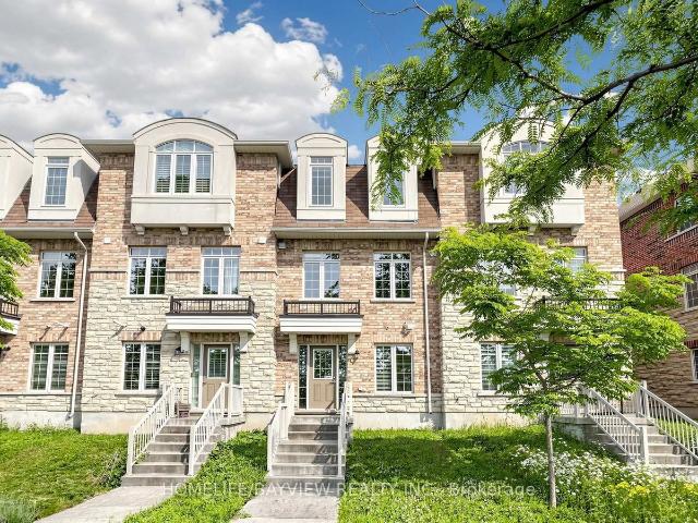 Townhouse for sale in Woburn, Ontario