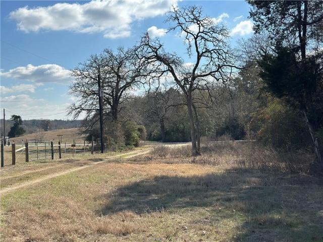 Land for sale in Hearne, Robertson County