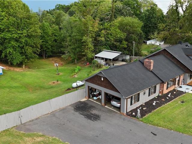 House for sale in Red Brush, Mount Airy
