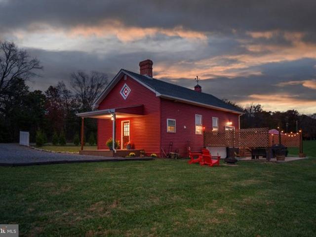 House for sale in Cross Junction, Frederick County