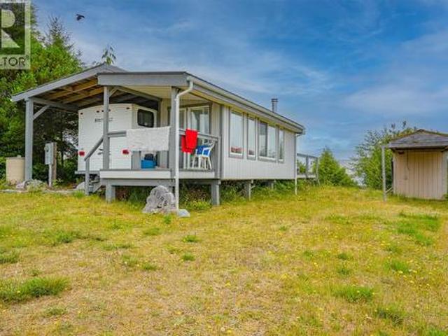 Land for sale in Clayoquot, British Columbia