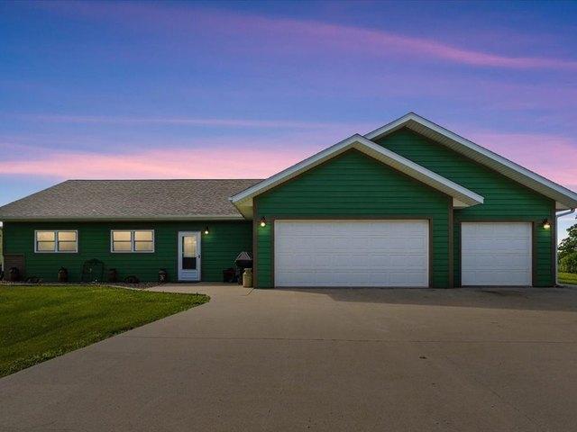 House for sale in Mahaska, Iowa