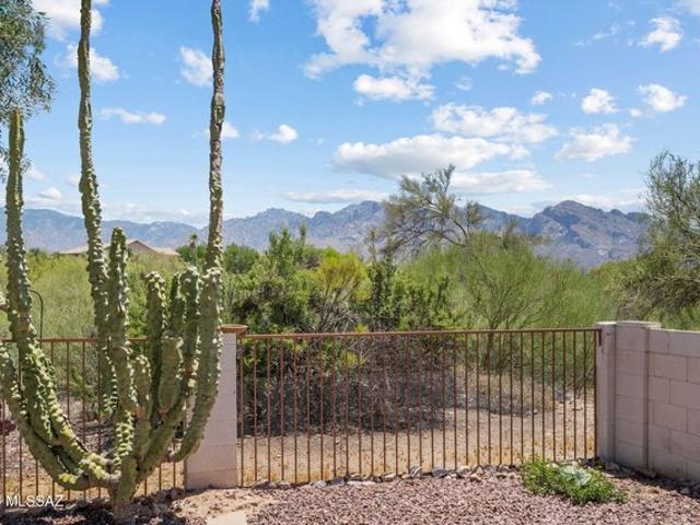 House for sale in Oro Valley, Arizona