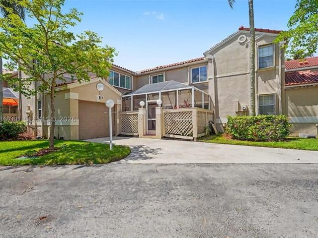 Townhouse for sale in Cooper City, Florida