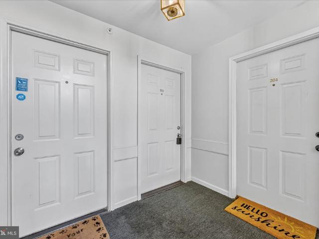 Condo for sale in Virginia