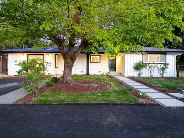 House for sale in Windsor, California