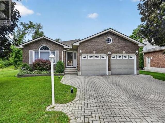 House for sale in Brockville, Ontario