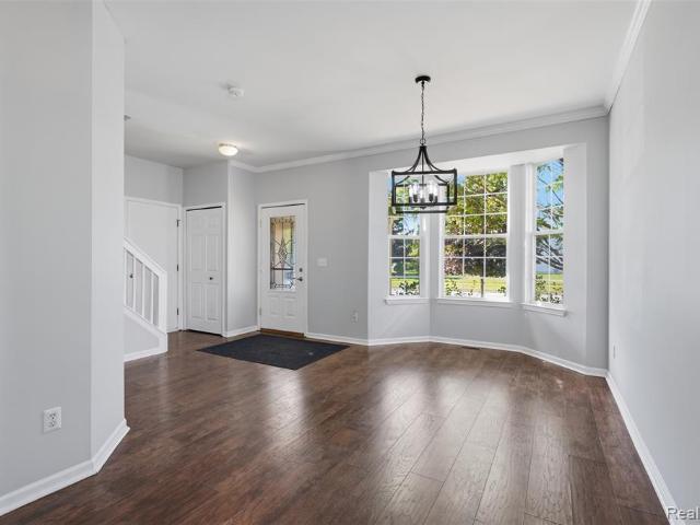 House for sale in Fenton, Michigan