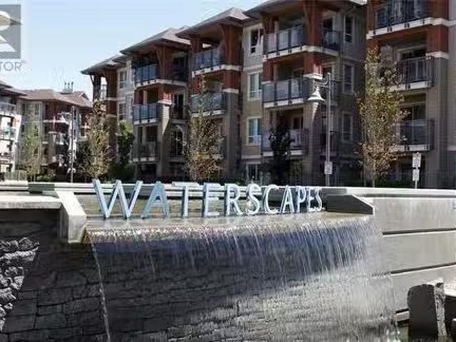Condo for sale in Winfield, British Columbia