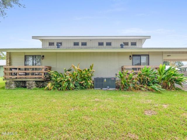 House for sale in Broussard, Lafayette Parish