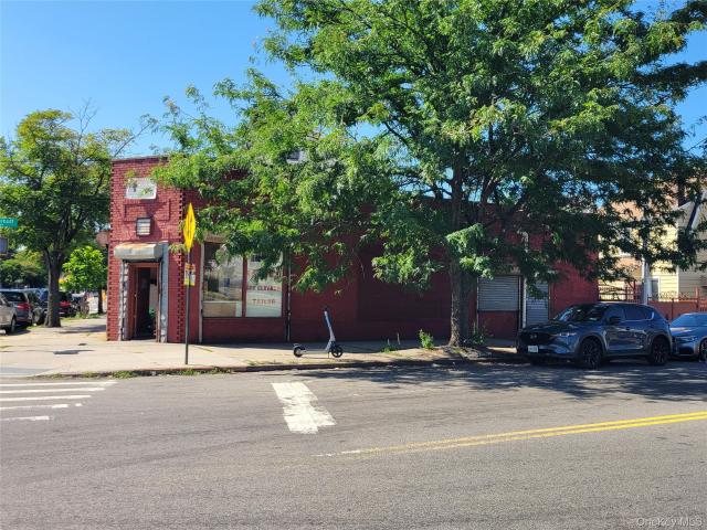 Commercial for sale in Queens, Arverne
