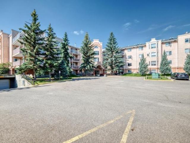 Condo for sale in Yellowbird, Edmonton