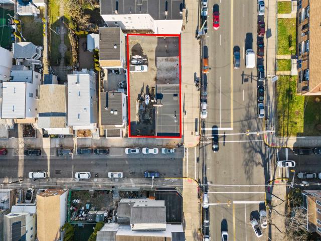 House for sale in Bayonne, Hudson County