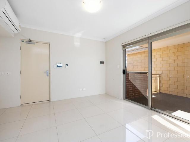 Apartment for rent in Queens Park, City of Canning