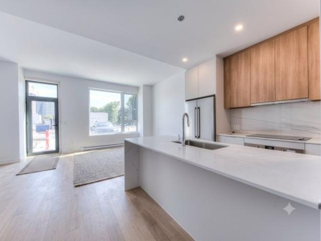 Condo for sale in Senneville, Montréal (région administrative)
