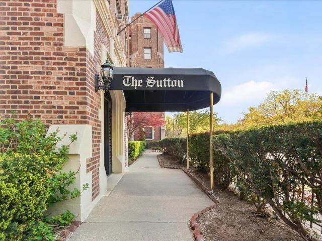 Property for sale in Queens, Arverne