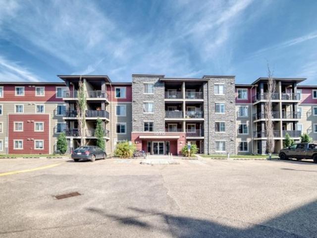 Condo for sale in Wedgewood, Alberta