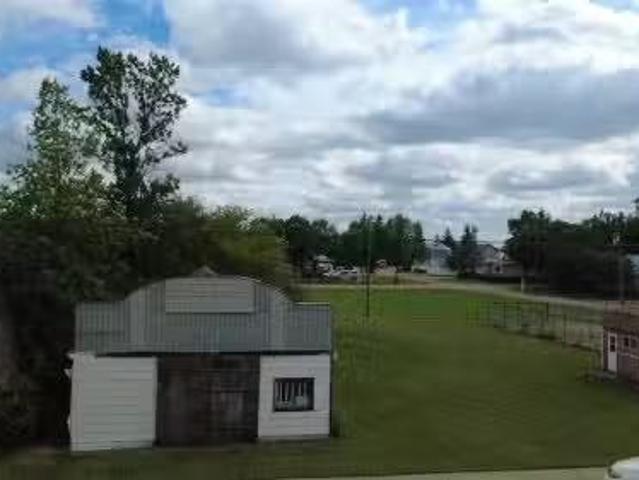 House for sale in Alliance, Alberta