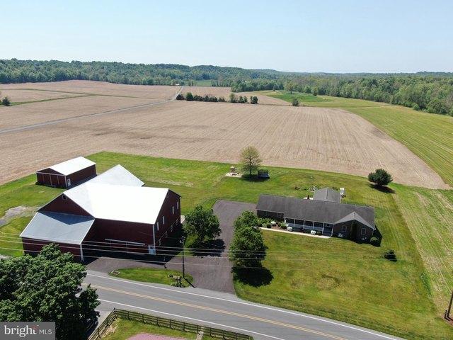 Farm for sale in Chambersburg, Pennsylvania