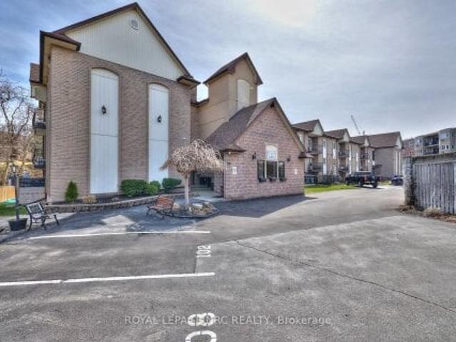 Condo for sale in Niagara, Ontario