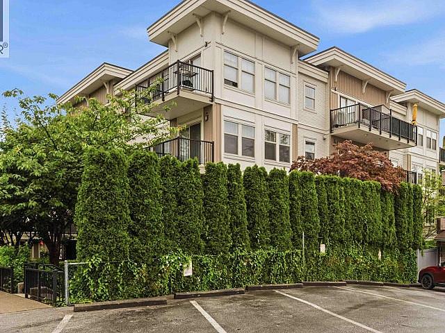 Condo for sale in Maple Ridge, British Columbia