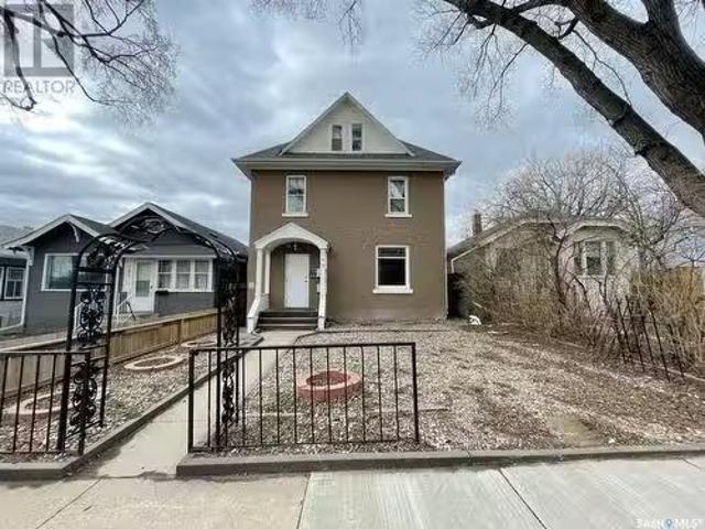 House for sale in Saskatoon, Saskatchewan