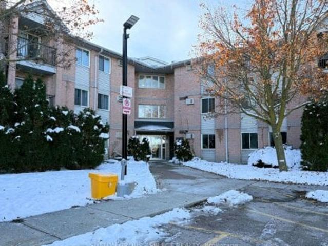 Condo for sale in Arva, Ontario