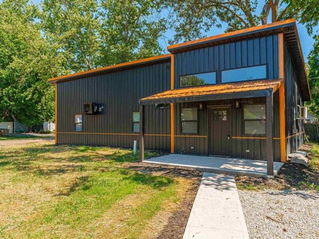 House for sale in Easton, Illinois