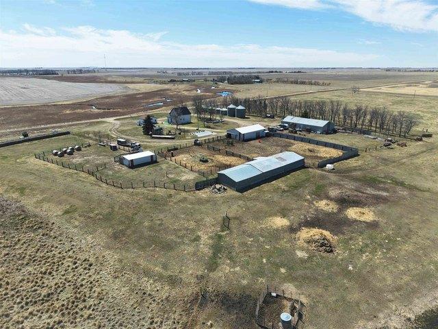 House for sale in Karlsruhe, North Dakota