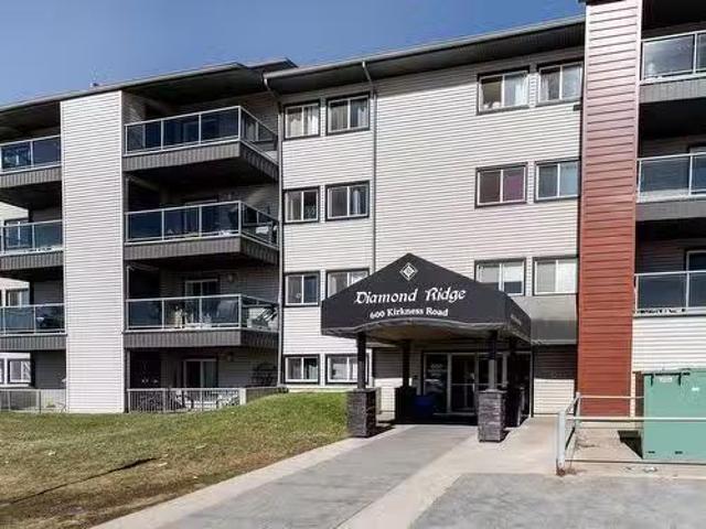 Condo for sale in Wedgewood, Alberta
