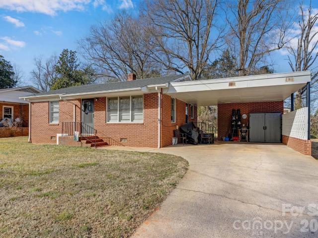 House for sale in Catawba, North Carolina
