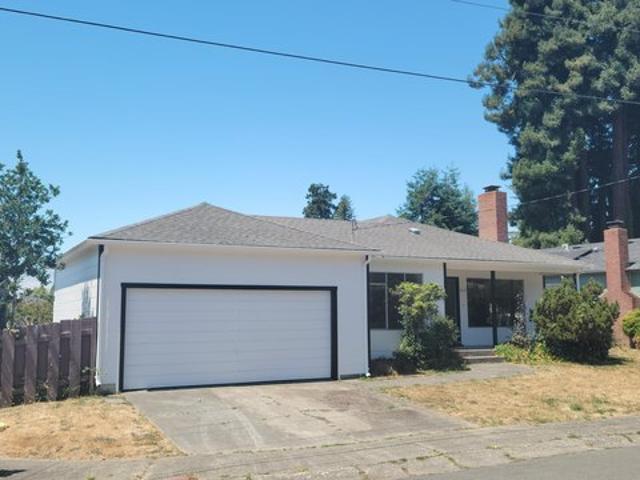 House for sale in Humboldt, California