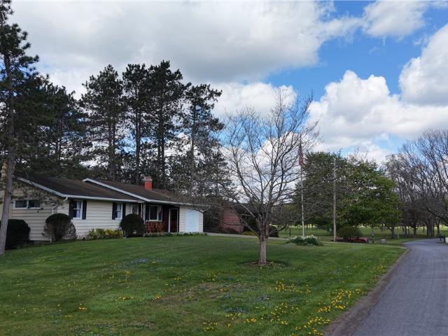 House for sale in Middle Bridge, Town of Afton