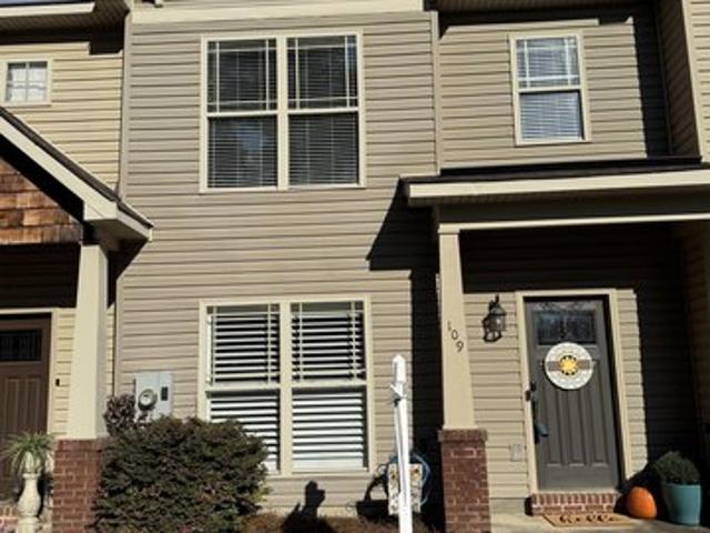 Townhouse for sale in Helena, Alabama