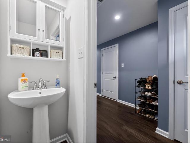 Townhouse for sale in Mantua, New Jersey