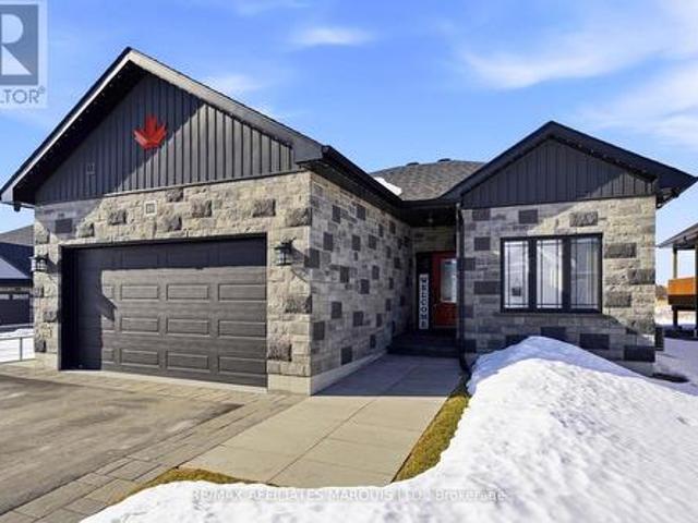 House for sale in Cornwall, Ontario