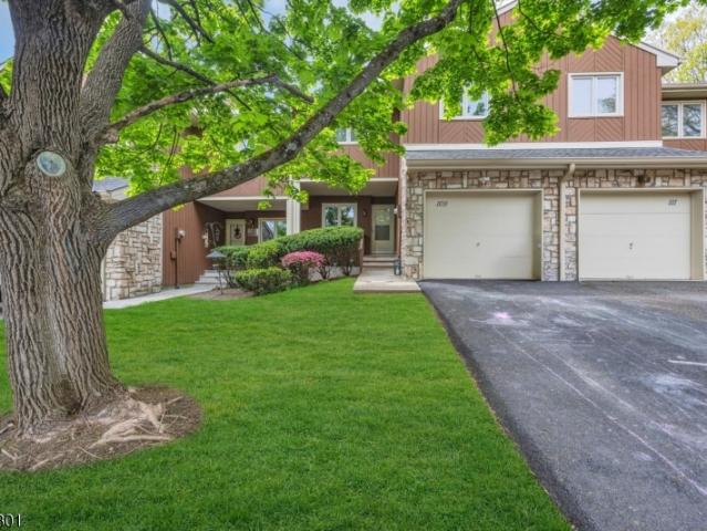 Condo for sale in Bridgewater, New Jersey