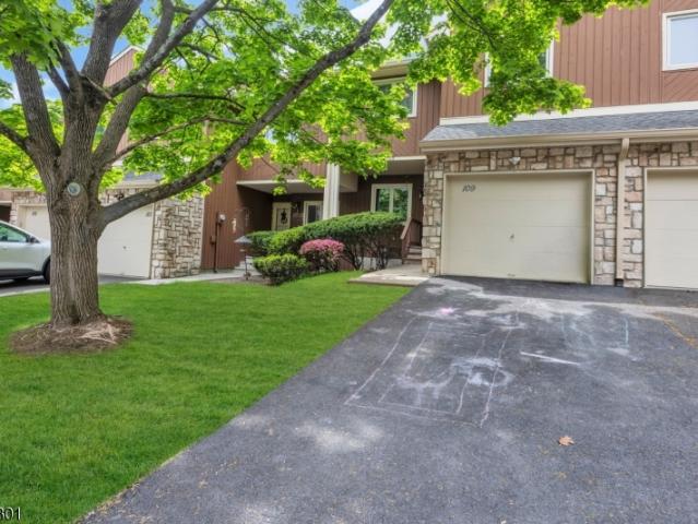 Property for sale in Bridgewater, New Jersey