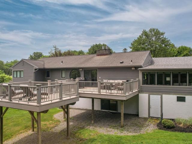 House for sale in Syracuse, New York