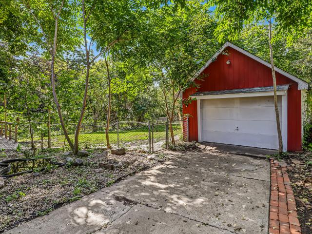 House for sale in Boone, Boone County