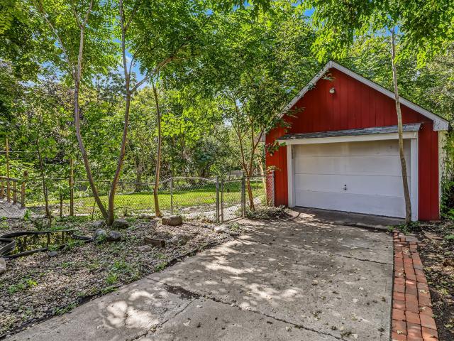 House for sale in Boone, Boone County