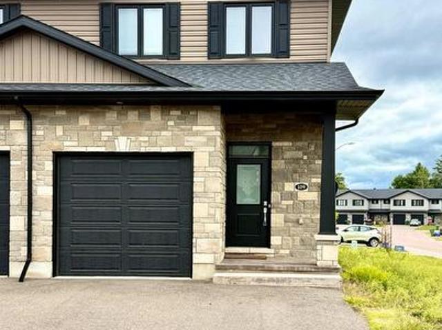 House for sale in Renfrew, Ontario