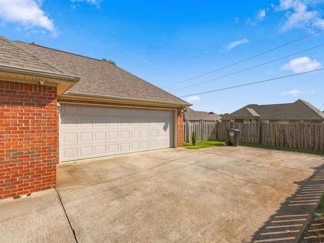 House for sale in Highland Park, Muscle Shoals