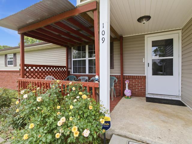 House for sale in Barry, Missouri