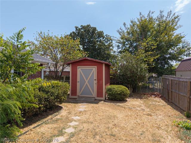 House for sale in Roland, Sequoyah County