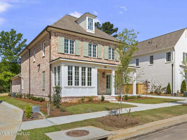 House for sale in Ridgeland, Madison County